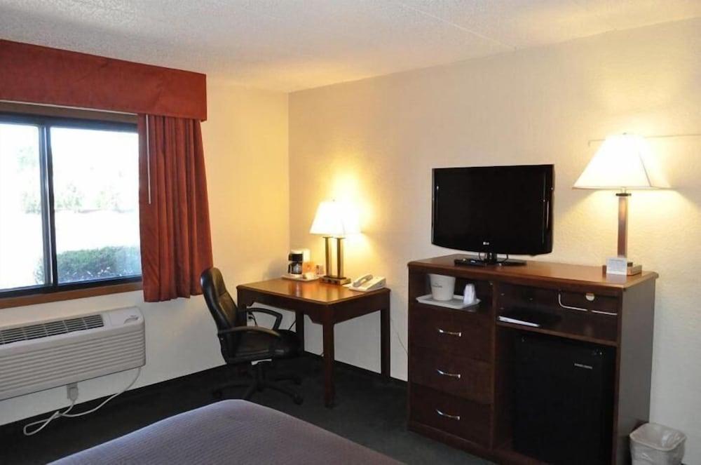 Americinn By Wyndham Plymouth Zewnętrze zdjęcie